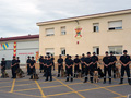 Equipos cinológicos participantes en las Escuelas Prácticas, frente al hangar de alerta del BIEM III, en la Base Militar 'Jaime I' (Bétera).