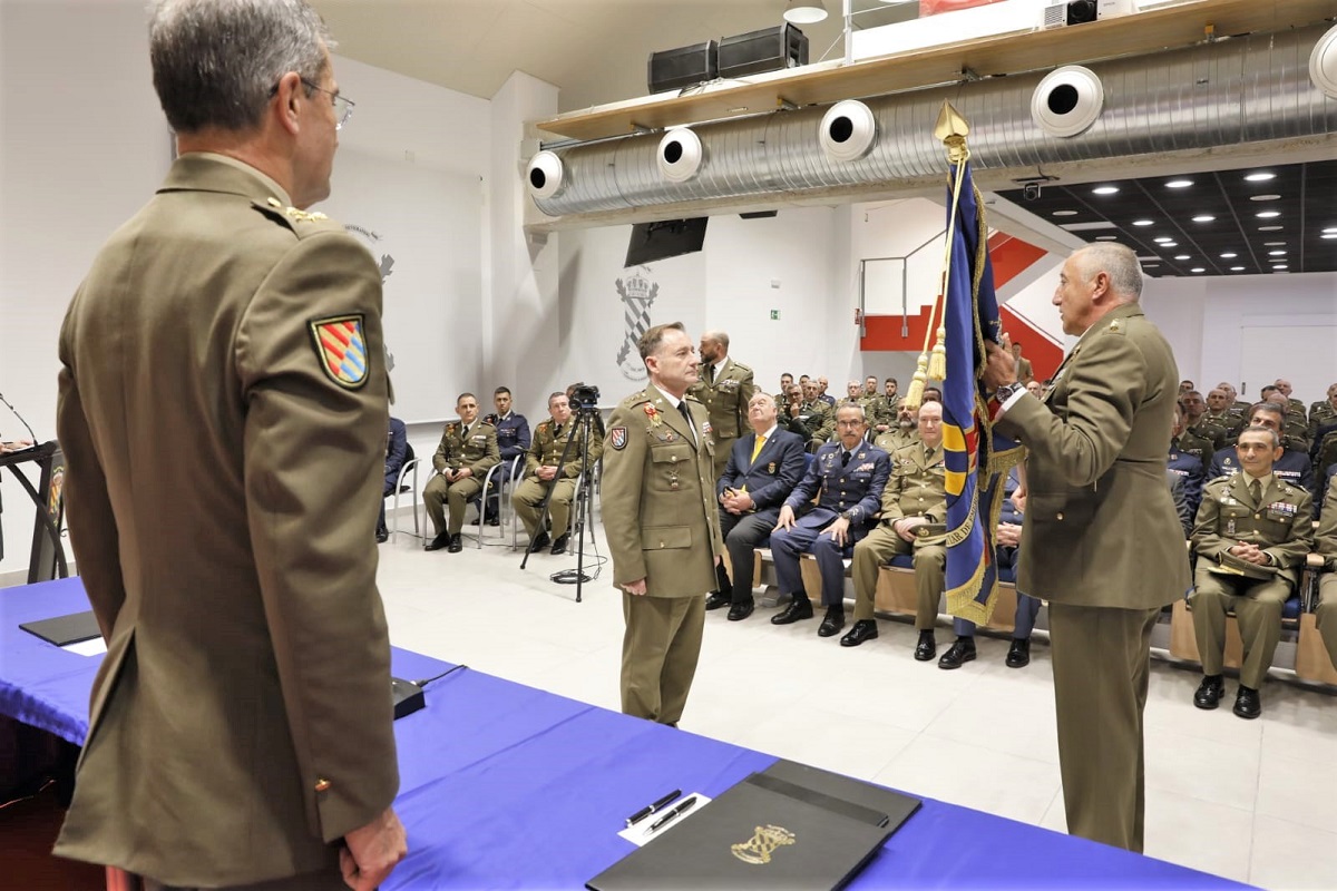 El coronel Aneiros asume la dirección de la Escuela Militar de Emergencias