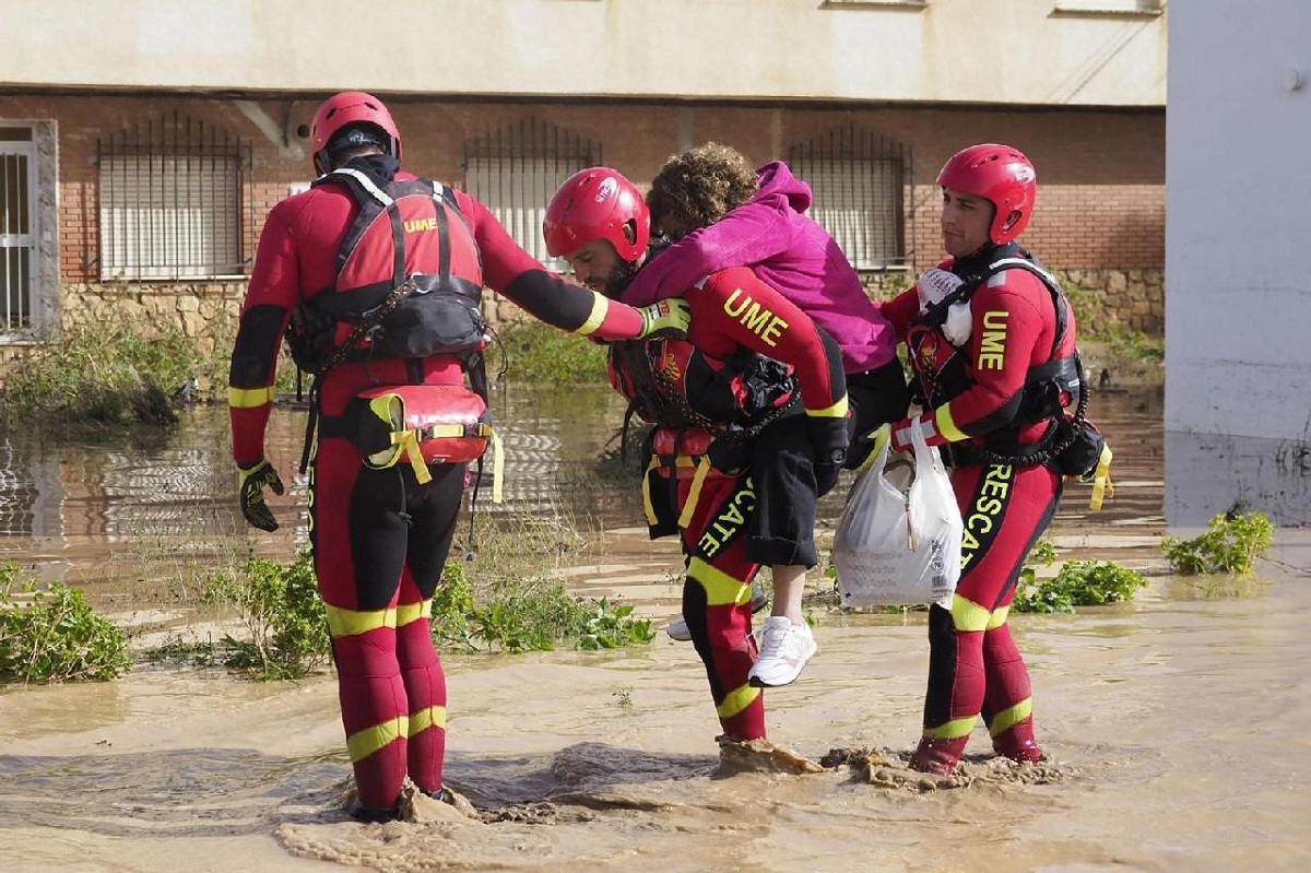 Rescate de una persona en Mira (Cuenca) por personal del Primer Batall&oacute;n de Intervenci&oacute;n