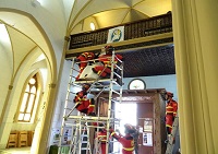 Las labores se realizaron tanto en el interior como en el exterior de la Iglesia Castrense, prestando especial inetrés en salvaguardar el patrimonio