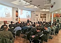 El general Gimeno, segundo jefe de la UME inauguró el curso en la Sala Histórica del Cuartel General