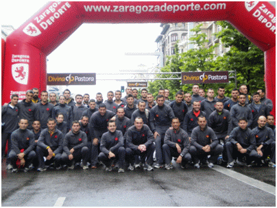 Integrantes del IV Batallon que participaron en la Media Maraton de Zaragoza