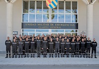 Foto de familia de alumnos y profesores