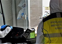 De estos traslados se encarga en Madrid el GIETMA con apoyo de la Policia Militar