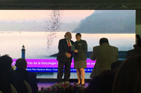 Dicho reconocimiento fue entregado por el Colegio Oficial de Psicólogos de Andalucía Oriental durante la XX Convención de la Psicología Andaluza celebrado en Almería.