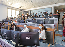 Miembros de la UME compartieron con los jueces sus experiencias durante la Operación Balmis, centrada especialmente en la desinfección de infraestructuras como residencias de mayores, centros penitenciarios y albergues, entre otras