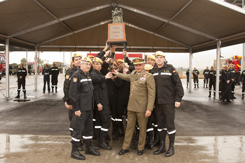 El equipo del BIEM III recoge el Trofeo "General Coll"