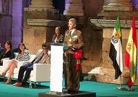 Miguel Alcañiz quiso reconocer a todas las instituciones y organismos que colaboran con la UME, haciendo que el éxito de nuestras misiones sea un triunfo conjunto