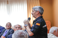 El general Alcañiz, agradeció el homenaje a la UME significando que él cómo militar y universitario sentía aún más cerca este cariño.