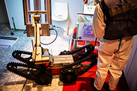 Robot remoto TELEMAX de la UME.