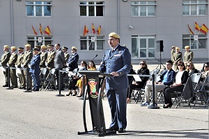 El acto ha estado presidido por el general de división José Manuel Cuesta Casquero, segundo jefe de la Unidad, quien ha señalado que “las puertas de la UME siempre estarán abiertas”