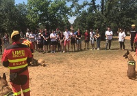 Los alumnos asisitieron a una demostración dinámica a cargo del equipo cinológico del BIEM V