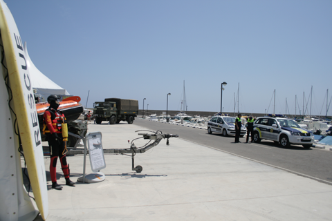 La UME participa en la jornada de emergencias acu&aacute;ticas de Canet D&acute;en Berenguer