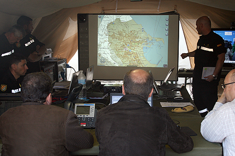 Exposici&oacute;n del Ejercicio por el Jefe de Operaciones BIEM II a Autoridades de C.A. Melilla