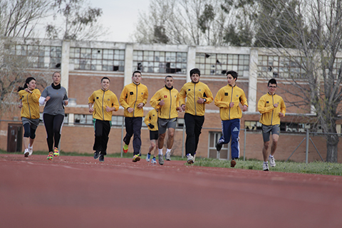 Los alumnos han participado en las actividades diarias de preparaci&oacute;n fisica de la UME