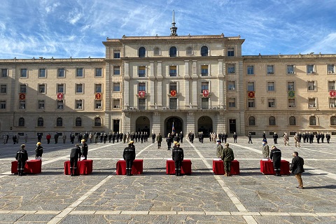 Esta ma&ntilde;ana los alumnos han recogido sus diplomas tras varias semanas de intensa y exigente formaci&oacute;n, que culmina un curso que comenz&oacute; el pasado 22 de junio con una fase a distancia