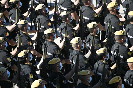 La Unidad Militar de Emergencias (UME) ha celebrado este jueves, 7 de octubre, su XVI aniversario y el d&iacute;a de Nuestra Se&ntilde;ora del Rosario, su patrona desde 2009.