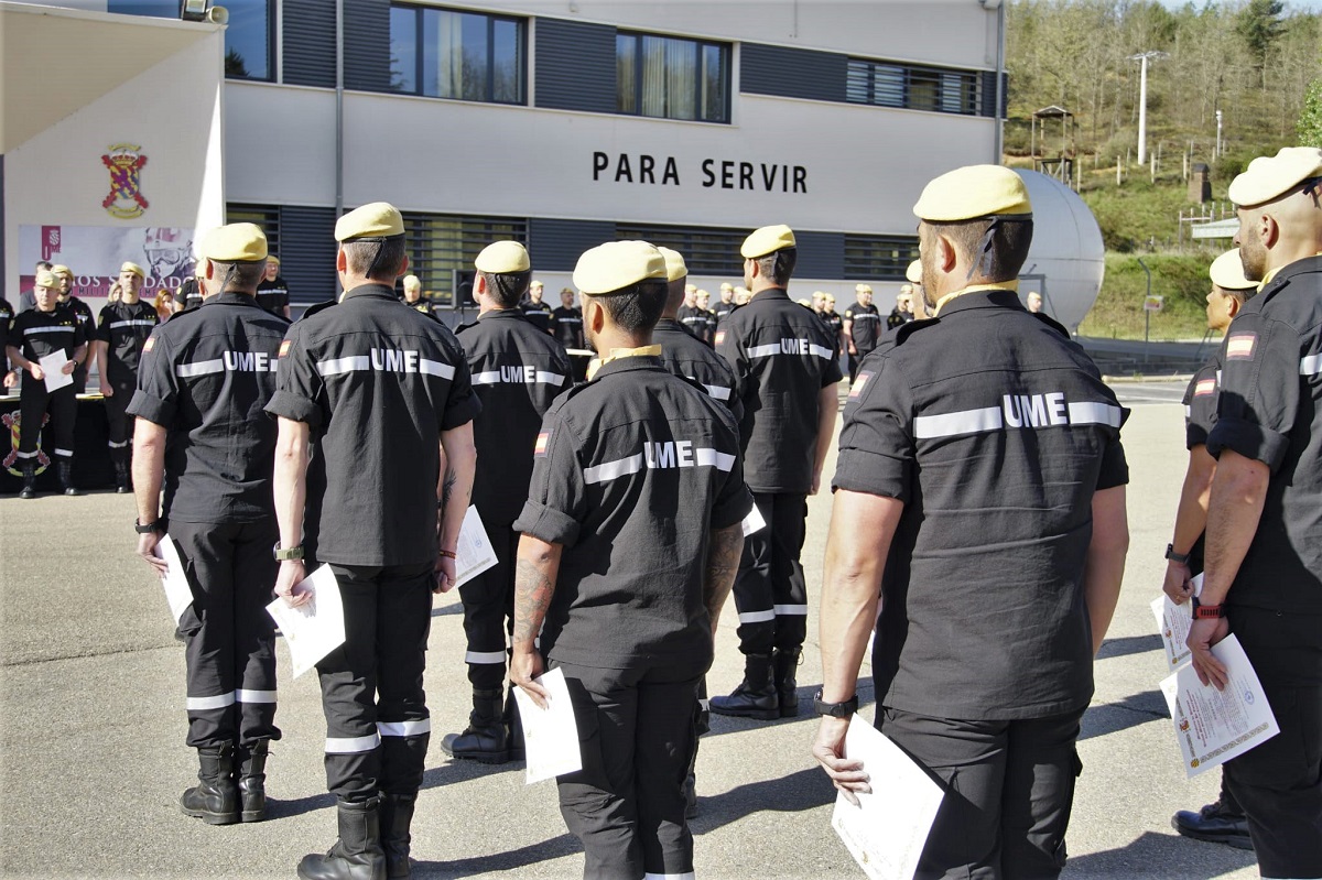 LA enmtrega de certificados del CRZI se realiz&oacute; en las instalaciones del Quinto Batall&oacute;n de Intervenci&oacute;n en Emergencias, con sede en Le&oacute;n