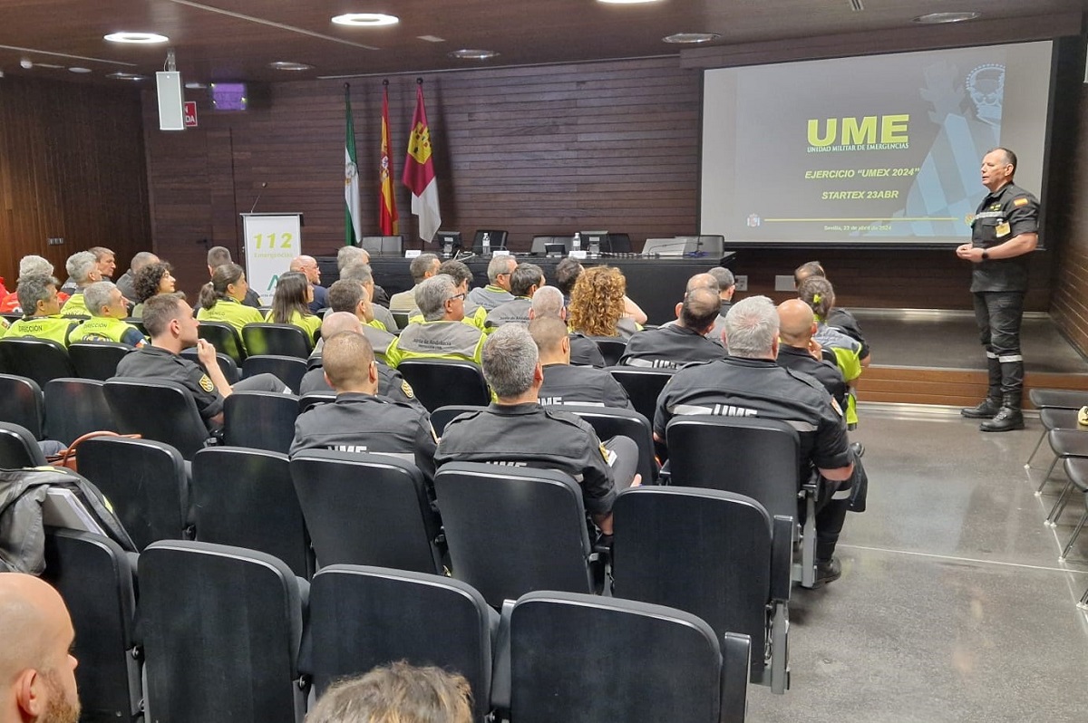 Tras un Seminario T&eacute;cnico crucial celebrado en Toledo los d&iacute;as 13 y 14 de marzo, el Ejercicio &quot;UMEX 2024&rdquo; ha culminado los d&iacute;as 23 y 24 de abril en Sevilla