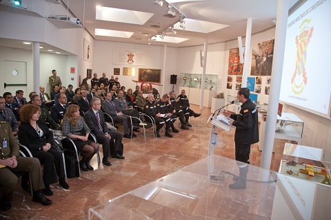 La Sala Hist&oacute;rica del Cuartel General de la UME fue el escenario donde se celebr&oacute; la inauguraci&oacute;n del III Curso de Gesti&oacute;n de Catastrofes