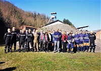 Foto de familia a la finalización de la visita