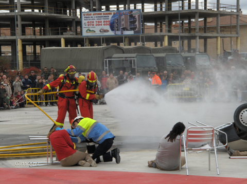 La Unidad Militar de Emergencias colabora en el Simposio de Catástrofes y Emergencias celebrado en Utebo (Zaragoza)