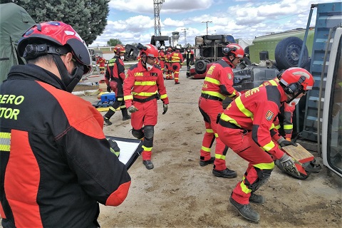 En el simulacro se evalu&oacute; y puso en pr&aacute;ctica lo aprendido en el curso