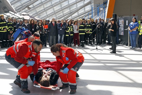 Visita de un escenario en el Palacio de Hielo de Jaca