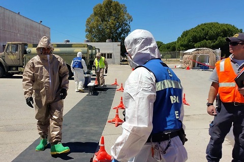 El ejercicio cont&oacute; con la participaci&oacute;n de especialistas en materia de control ambiental de la Armada Espa&ntilde;ola, Marina de Estados Unidos destinados en la Base de Rota y las agencias civiles especializadas