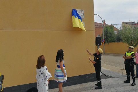 La celebraci&oacute;n ha comenzado con el descubrimiento de una placa con el nombre de &ldquo;Plaza de la UME&rdquo; de manos del jefe de la UME, el teniente general Miguel Alca&ntilde;iz