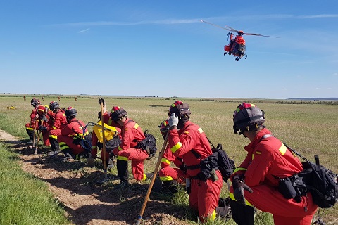 Durante el ejercicio Beta del BIEM IV se realizaron varios helitransportes de equipos LCIF