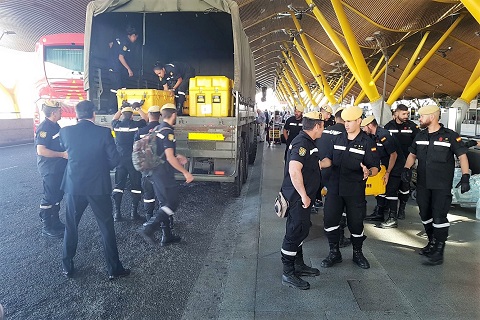 Un primer grupo, formado por 10 militares expertos en b&uacute;squeda y rescate, partieronn a primera hora de la tarde de hoy, para iniciar, cuanto antes, los trabajos de ayuda a la poblaci&oacute;n