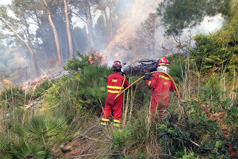 Nuestro lema: "Para Servir".