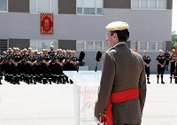 Momento en el que el teniente general se dirige a los presentes