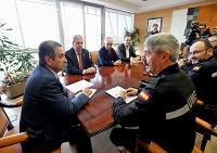 El presidente Cantabria a ofrecido “toda la colaboración y el apoyo” de la Comunidad Autónoma en la planificación y el desarrollo del ejercicio ‘Cantabria 2017’