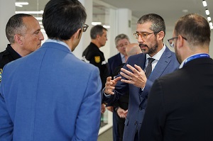 El Proyecto Atlantis busca dotar a la UME de capacidades de instrucción y adiestramiento en simulación virtual inmersiva para asistir y apoyar la toma de decisiones mediante la simulación de escenarios de emergencia multirriesgo en tiempo real