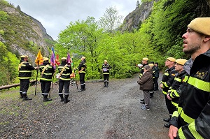En el acto, además de sus compañeros, partipó personal de la Guardia Civil