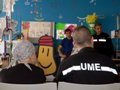 Durante su visita, los miembros de la UME explicaron al los jóvenes las misiones de esta unidad de las FAS
