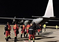Embarque en el Hércules C-130 del Ejército del Aire de los militares del BIEM II
