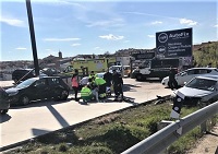 Miembros de la UME atendiendo a los heridos