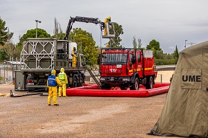El operativo de la UME desplazado a CN Ascó cuenta con vehículos ligeros de reconocimiento, vehículos de intervención en áreas contaminadas, un puesto de mando, estaciones de transmisiones